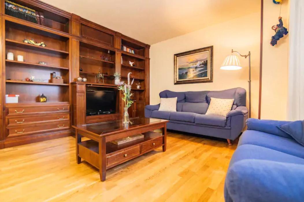 Residencial En Madrid Alquiler De Corta Estancia No Turistico Exterior photo