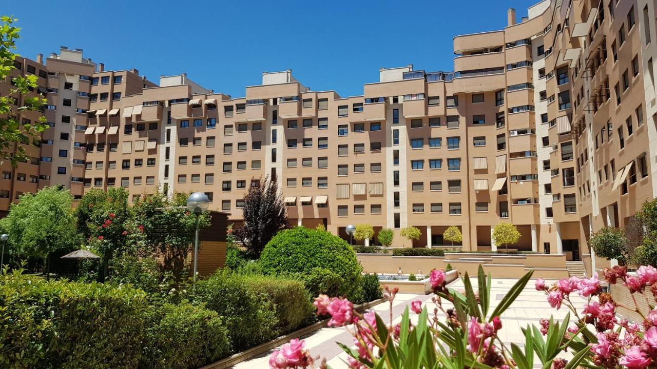Residencial En Madrid Alquiler De Corta Estancia No Turistico Exterior photo
